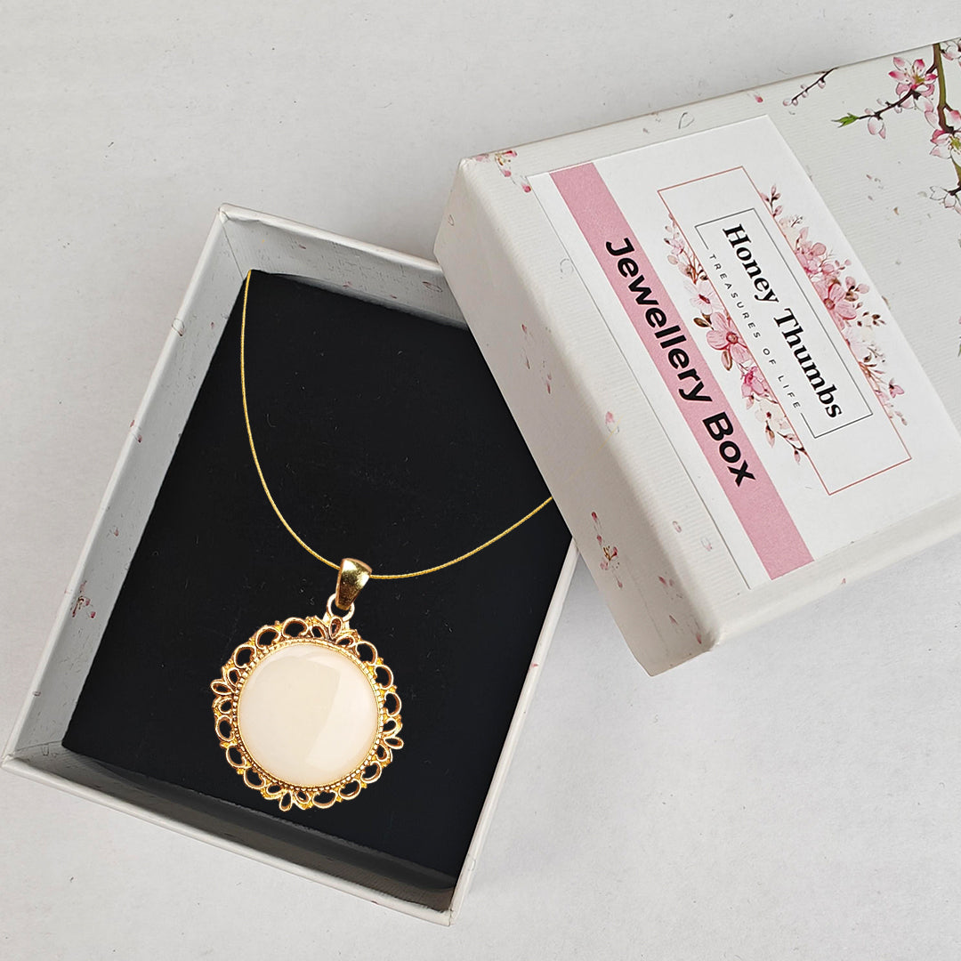 Golden Round Exclusive Pendant with Breastmilk Jewelry Kit